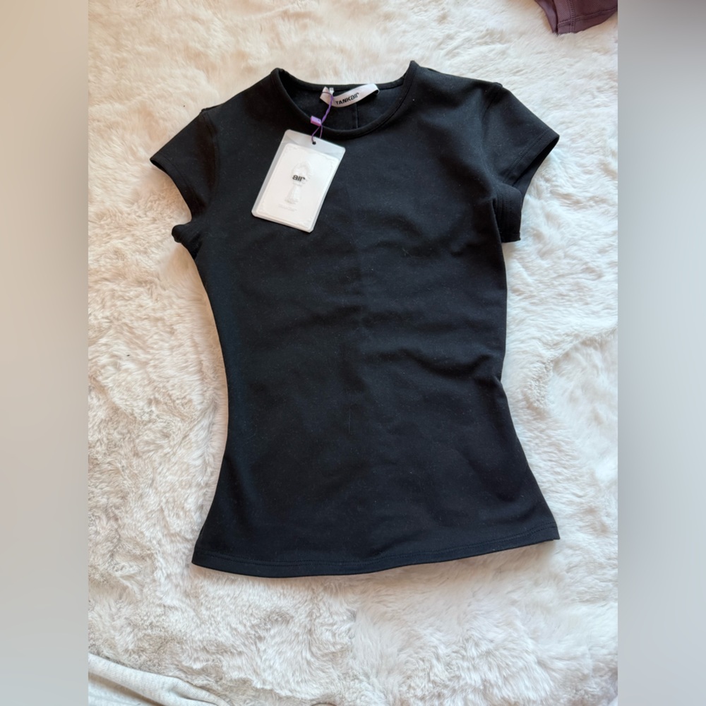 NWT tank air t-shirt xs